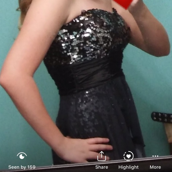 Homecoming Dress - Picture 2 of 3